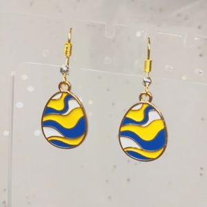 3/ $15 Easter earrings